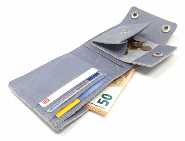 Geldbörse aus hellblauem Leder Wallet "BLUESKY"